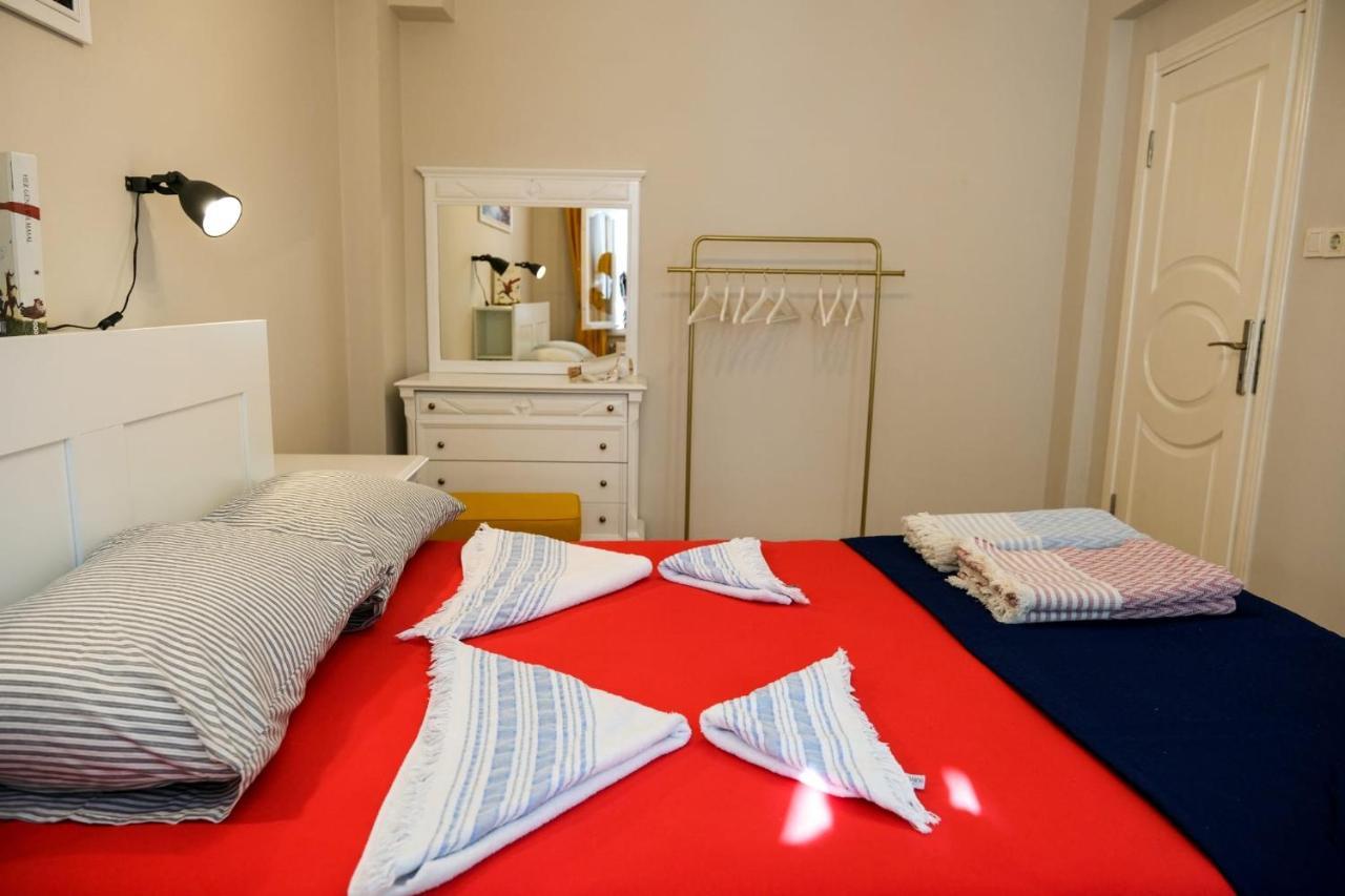 Taksim Galataport Flat Apartment Istanbul Exterior photo